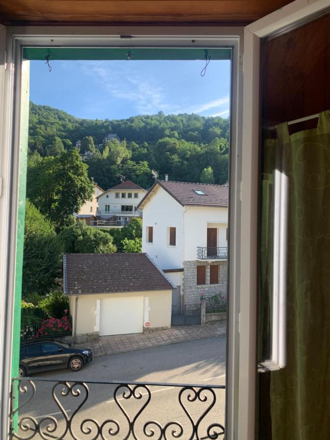Joli Appartement Dans Une Maison Ancienne Ax-les-Thermes Kültér fotó
